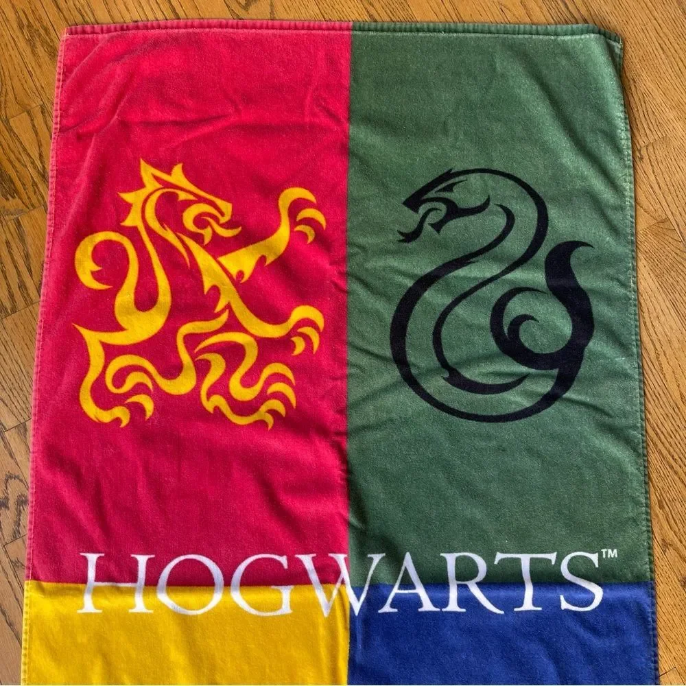 Harry Potter Hogwarts Houses Crests Beach Towel Universal Studios